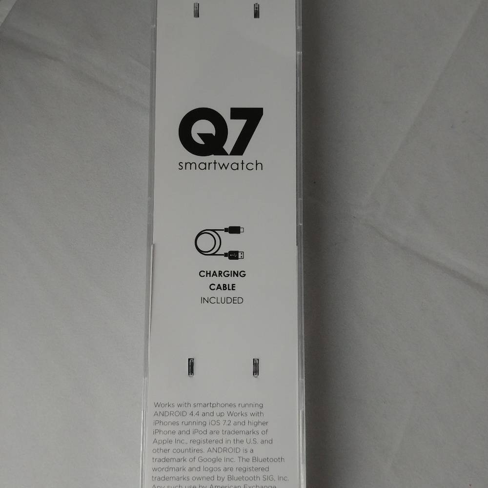 Q7 Smart Watch - Picture 3 of 3
